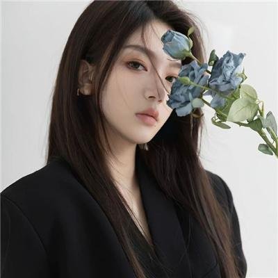 春光乍现 海报